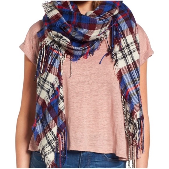 Madewell Soft Plaid Knit Fringe Blanket Scarf Blue Red White Black OS - Picture 1 of 14